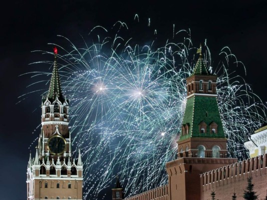 FOTOS: Lágrimas y rezos en bienvenida 2020, inicio de nueva década