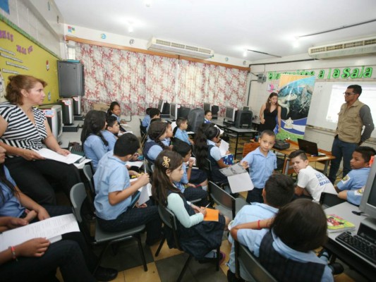 Entusiastas están los niños del CEB 4 de Junio para rescatar el ambiente&nbsp;&nbsp;