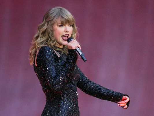 Taylor Swift cuenta 30 cosas que aprendió antes de los 30