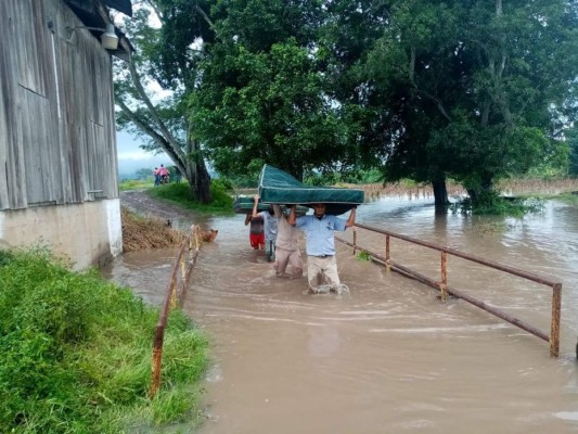 Por huracán Eta, en alerta roja siete departamentos de Honduras