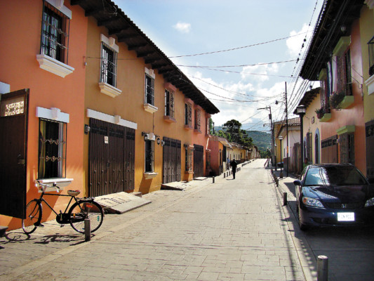 La ciudad de Comayagua avanza en torno a su historia colonial