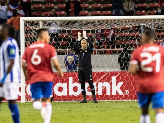 Decepción total y adiós Qatar: La derrota de Honduras frente a Costa Rica en imágenes