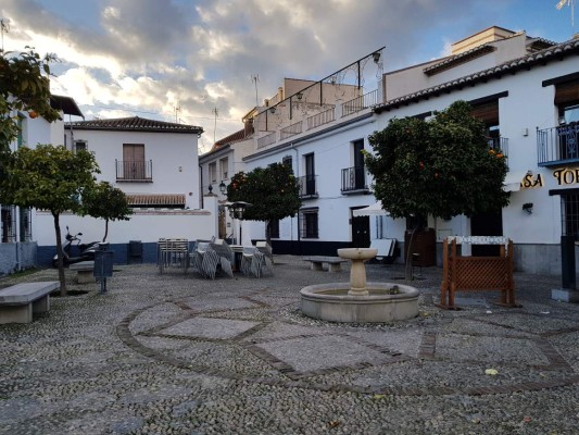 Granada, pequeña y bohemia