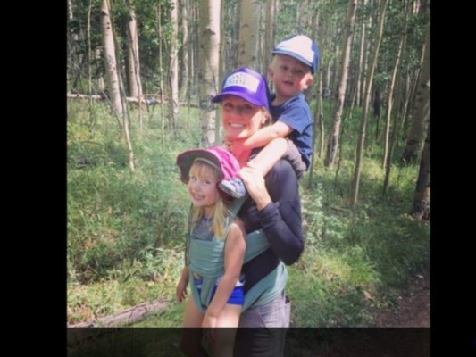 Madre muere salvando a su hijo de que se ahogara