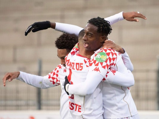 Mainz consigue primer victoria de la temporada en la Bundesliga