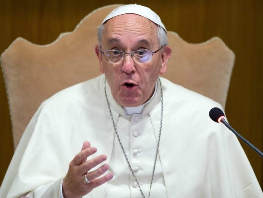 Papa expresa su condena a masacre de Orlando y a ese 'odio sin sentido'
