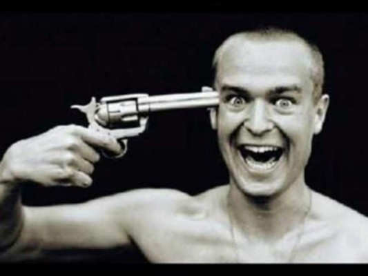 Así es la ruleta rusa, el juego por el que perdió la vida un guardia de seguridad en Honduras