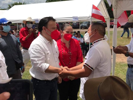 Corrientes del Partido Liberal negocian para crear alianzas