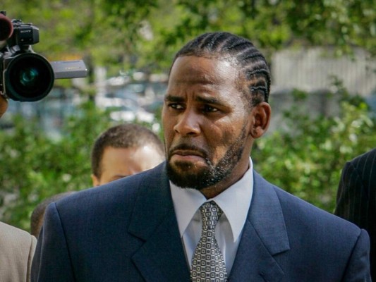 Fiscalía concluye presentación del caso en juicio por tráfico sexual de R. Kelly&nbsp;&nbsp;