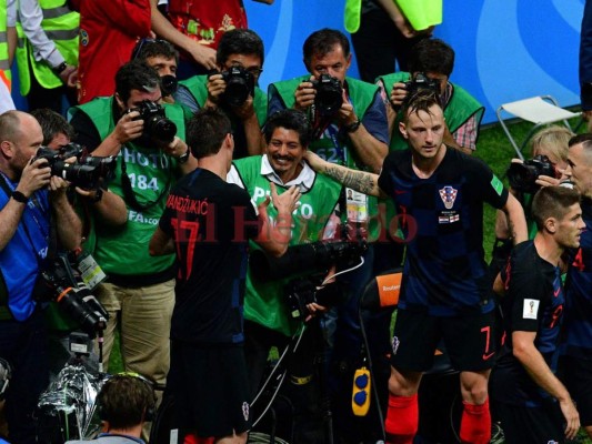 Las espectaculares fotos que captó el fotógrafo salvadoreño 'aplastado' por jugadores de Croacia