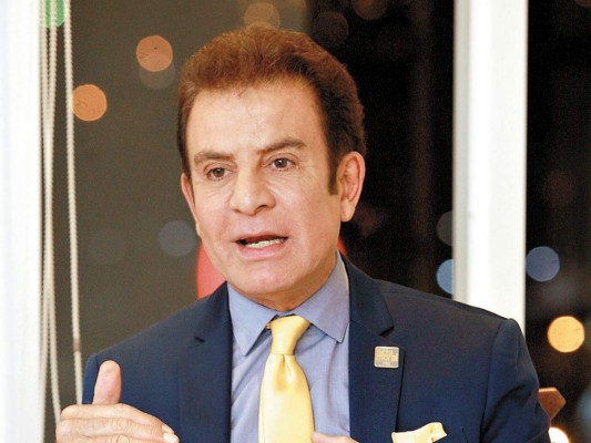 Salvador Nasralla y liberales quieren cambiar requisitos a partidos