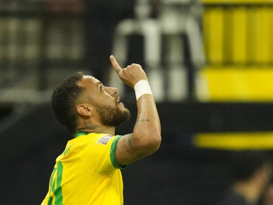 Brasil atropella a Uruguay y tiene Qatar a la vista