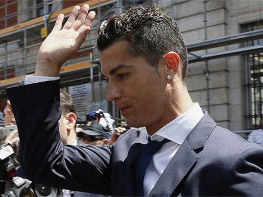 ¡Cristiano Ronaldo no se mueve del Real Madrid!