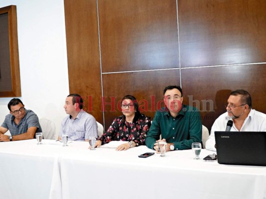 Luis Zelaya dice que testamento de su padre será público