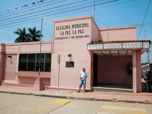 Faper y Pac inscribieron menos del 50% de candidatos a alcalde