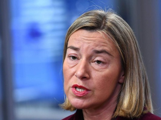 La Unión Europea debate sobre la situación en una Venezuela en 'horas críticas'