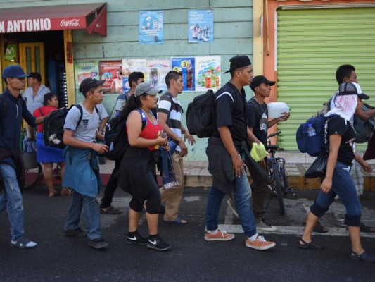 Segunda caravana de migrantes avanza hacia EEUU por sur de México