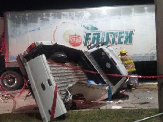Dos muertos y un herido dejó una triple colisión en Comayagua
