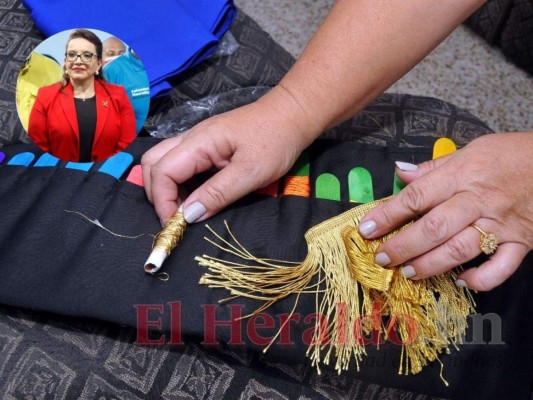 La banda presidencial de Xiomara Castro será de color azul turquesa