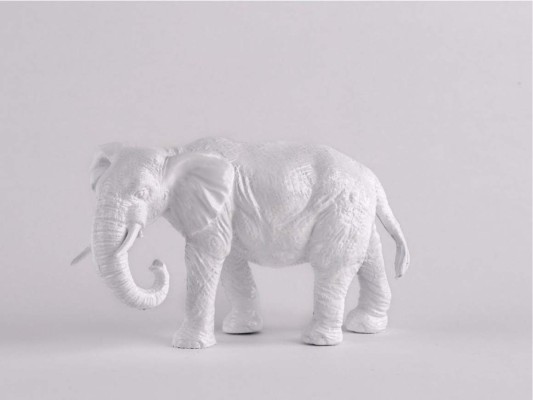 Artículo de Octavio Carvajal: Ladrones y miserables