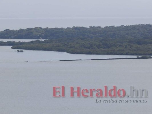 Hace unas tres décadas quisieron hacer un puente rellenando la bahía. Foto: David Romero/El Heraldo