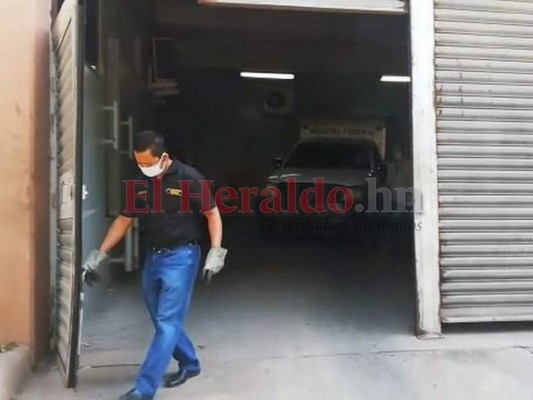 En medio de consternación y dolor retiran cuerpo de Keyla Martínez (FOTOS)