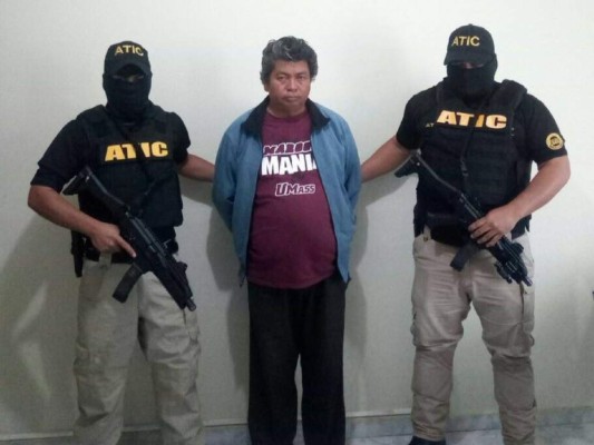 En operación Dragón IV detienen a exempleado del RNP por falsificación de documentos