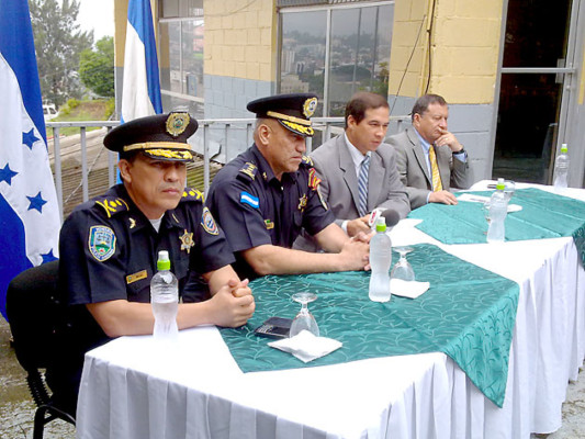 Asume nuevo director de la Policía Nacional