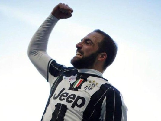 Los 10 traspasos más importantes de la historia del fútbol