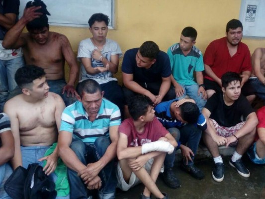 Al menos un centenar de detenidos por saqueos y disturbios durante manifestaciones