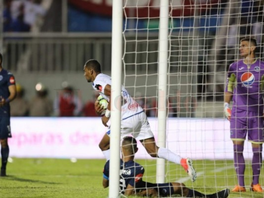 Motagua campeón de Honduras, obtiene la copa 16 al ganar la serie ante Olimpia