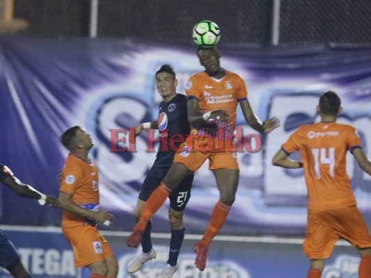 Lobos de la UPNFM pierden 1-3 ante Motagua en el Emilio Williams