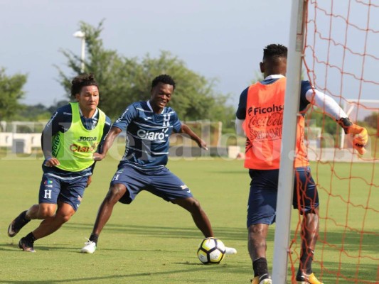 Así van las tablas de posiciones en la Copa Oro; Honduras obligado a ganarle a Guayana Francesa
