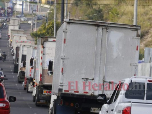 Sin retraso salen camiones con maletas electorales para segunda ruta (FOTOS)