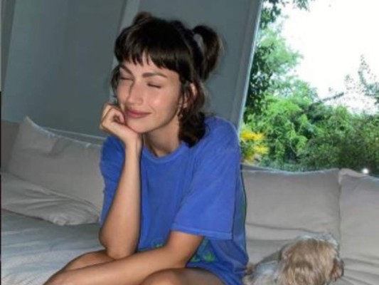 Úrsula Corberó publica foto semidesnuda en Instagram