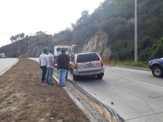 Dos personas heridas deja accidente vehicular en el anillo periférico de la capital