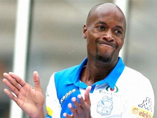 DaMarcus Beasley denuncia que es extorsionado por la policía mexicana