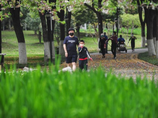 FOTOS: Wuhan, primer foco del Covid-19, empieza a levantar confinamiento  
