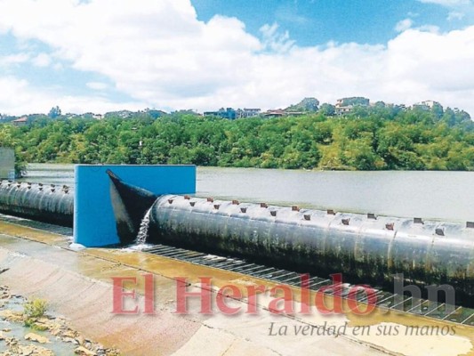 Cada dos y tres días seguirá el servicio de agua durante abril en la capital