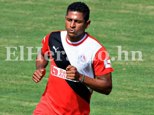 Carlo Costly podría dejar el Olimpia