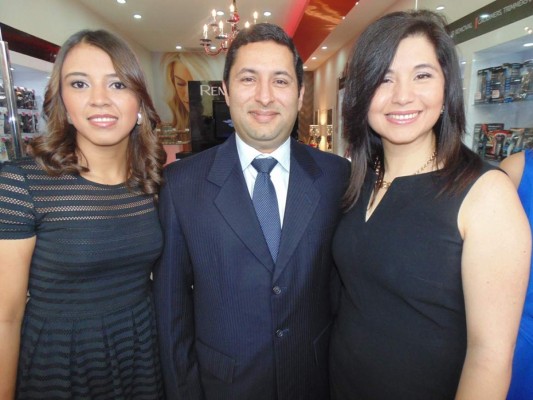 Fino coctel por inauguración