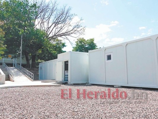 La ATIC inspecciona hospital móvil instalado en Choluteca