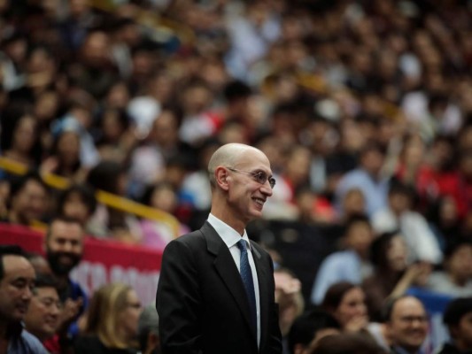 Jugadores de la NBA recibirán su próximo salario completo