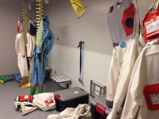 Segunda enfermera con ébola; alerta en Estados Unidos