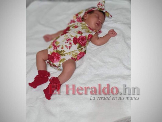 Las tiernas fotos de Helena, la bebé de Brenda Moncada y Fernando Maldonado