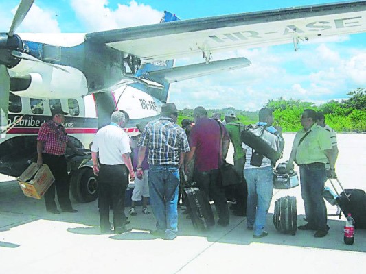 Alcaldías rechazan que la AHAC y Defensa administren aeródromos