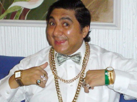 Hospitalizan a Carlos Bonavides, actor que interpretó a 'Huicho Domínguez'&nbsp;&nbsp;