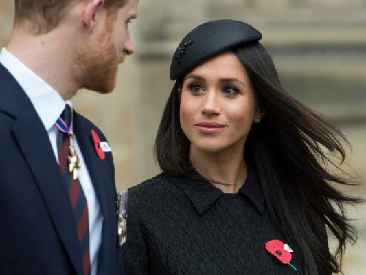 El príncipe Enrique y la actriz Meghan Markle eligen su carruaje para la boda