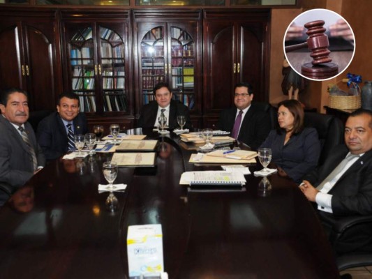 Dictan sobreseimiento definitivo a exmiembros del Consejo de la Judicatura