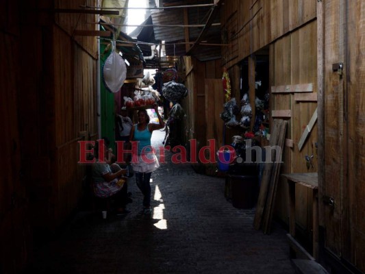 FOTOS: Capitalinos se abastecen durante quinta semana de cuarentena